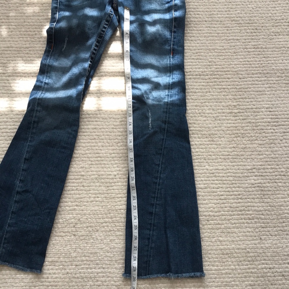 True Religion distressed flare jean 25 - Picture 10 of 13